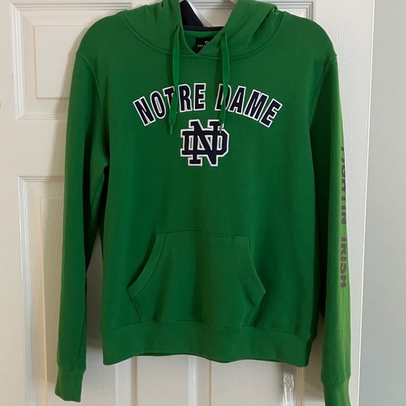 Colosseum Tops - Women’s Notre Dame Hoodie